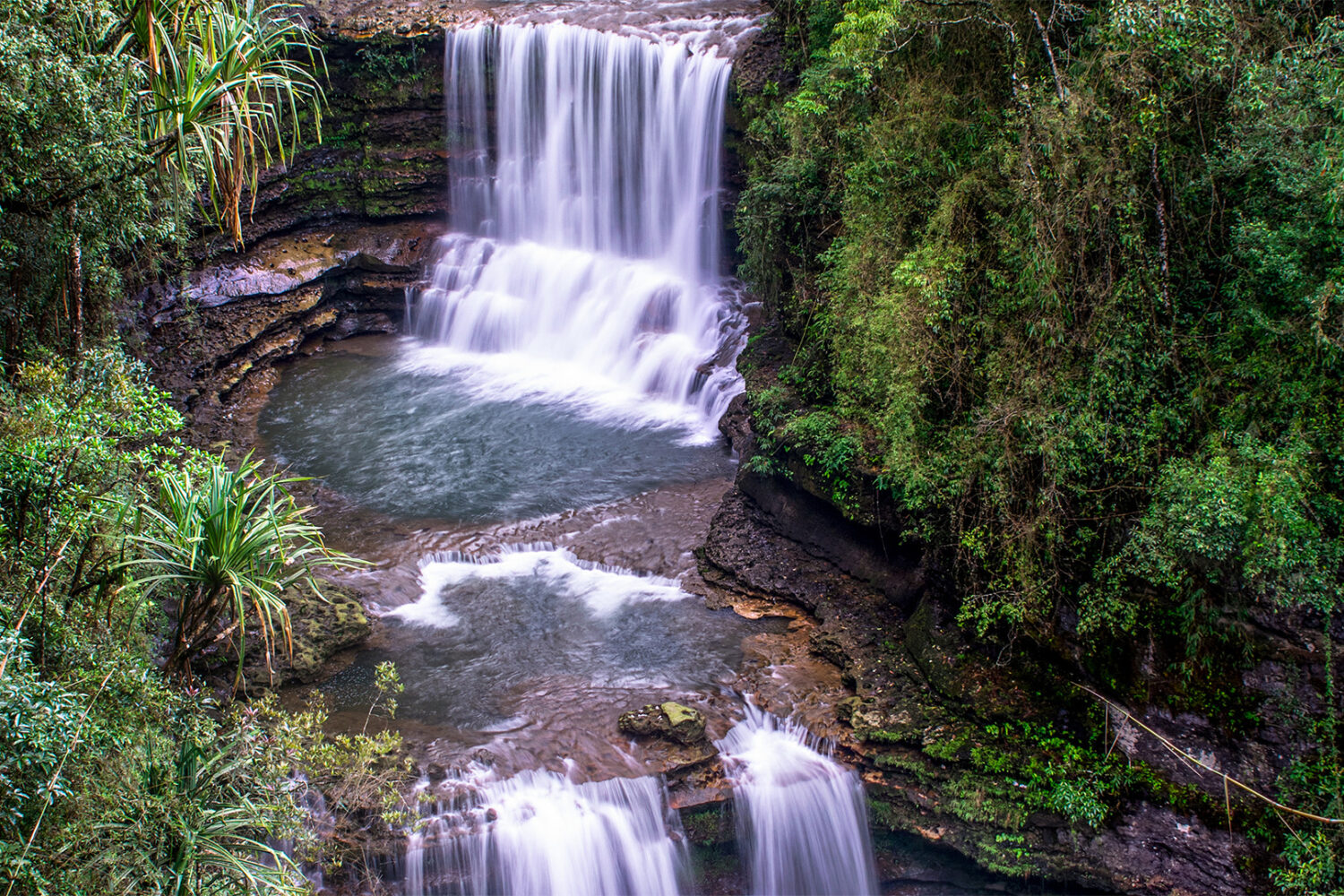 waterfall_meghalaya