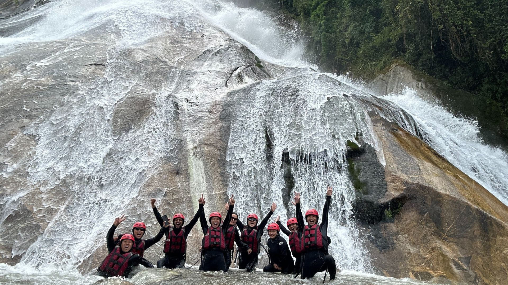 Rafting in Dri Valley