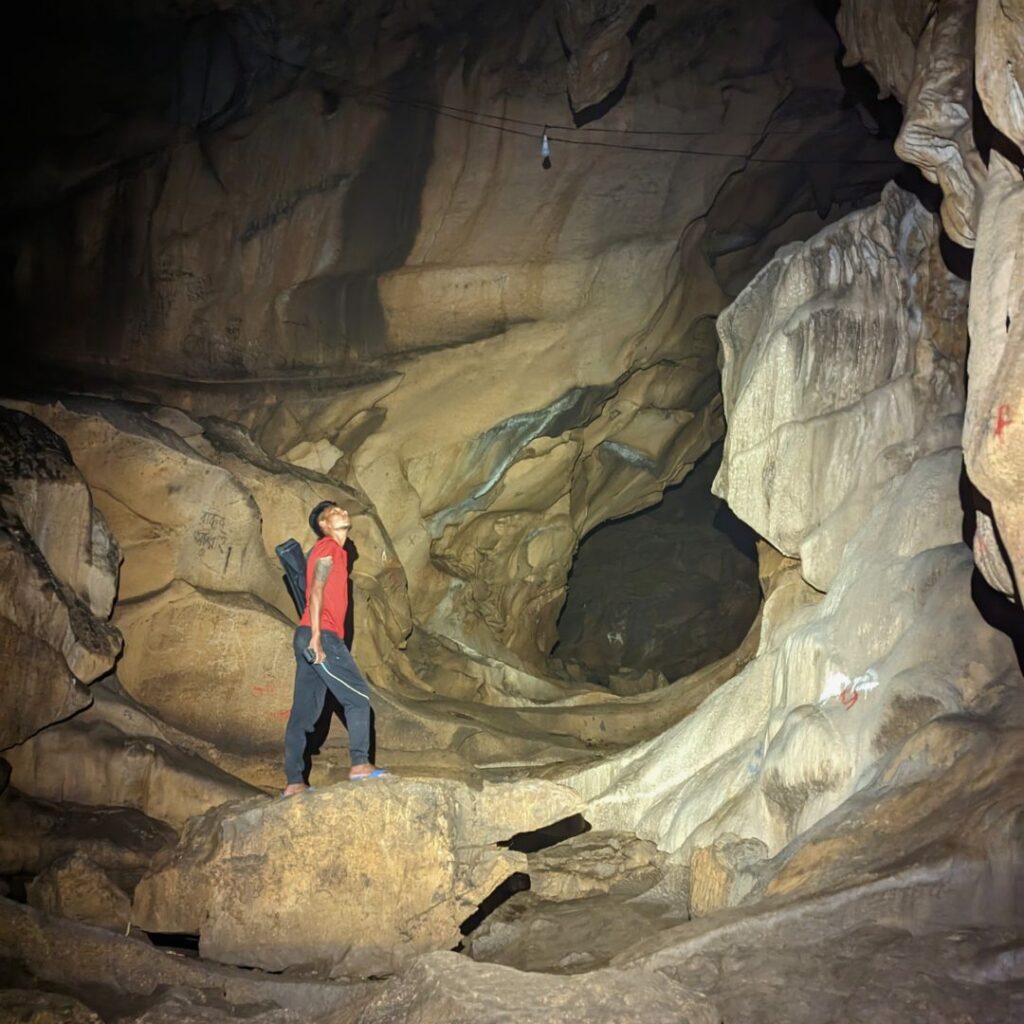 Caving in the East Khasi Hills- ChaloHoppo scouting in Krem Lymput