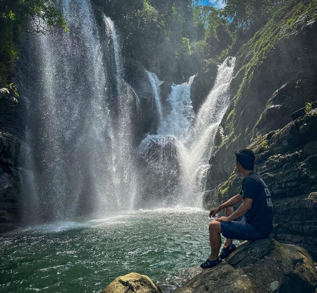 Hidden waterfall in Pynursla- Monsoon waterfalls