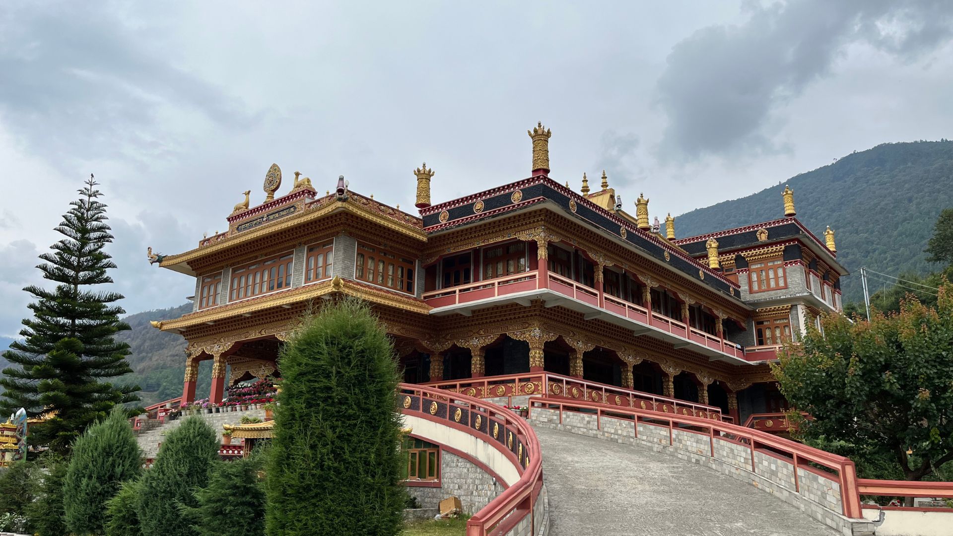 Dirang Monastery