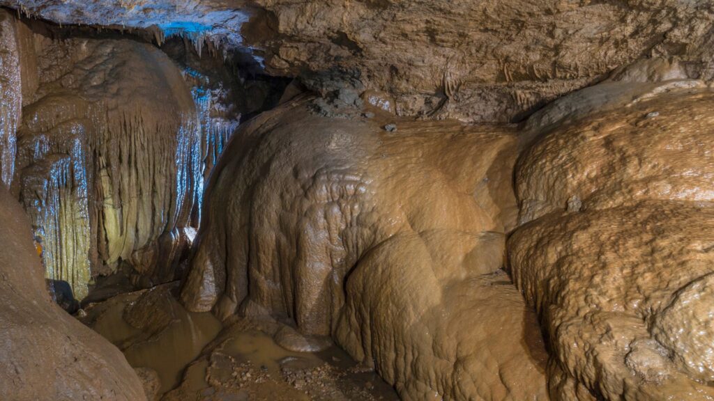 Flowstone formations inside Siju Cave