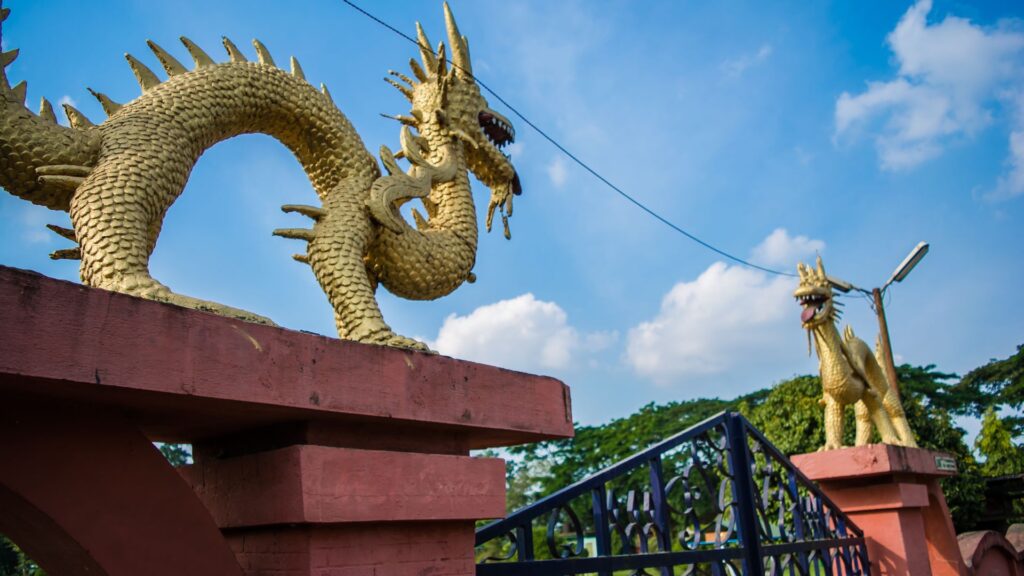 Dragon sculptures at Ahom monument gate